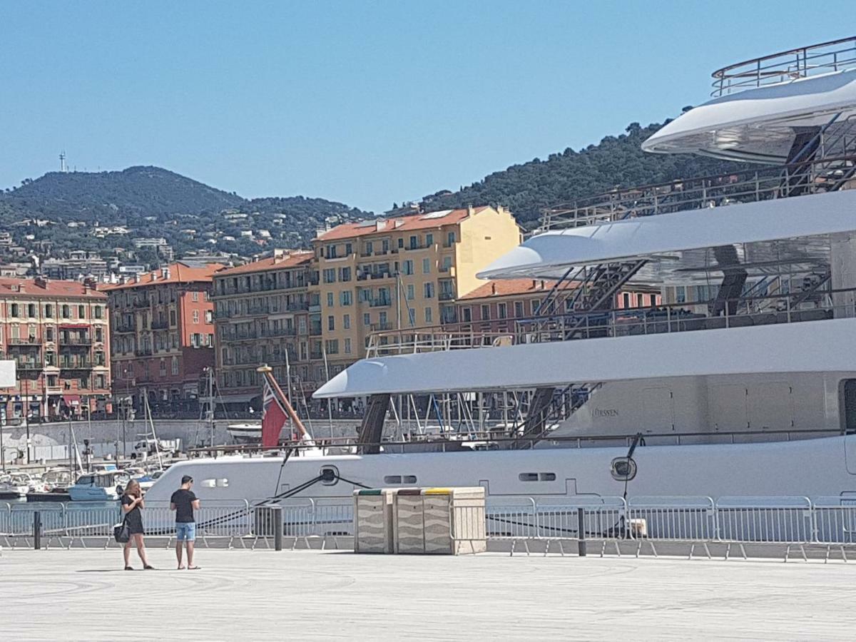 Les Palmiers A 700M De La Mer Nice Exterior photo